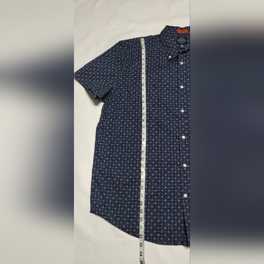 St. John's Bay Dark Blue Geometric Men's Shirt (XXL) - Picture 3 of 7